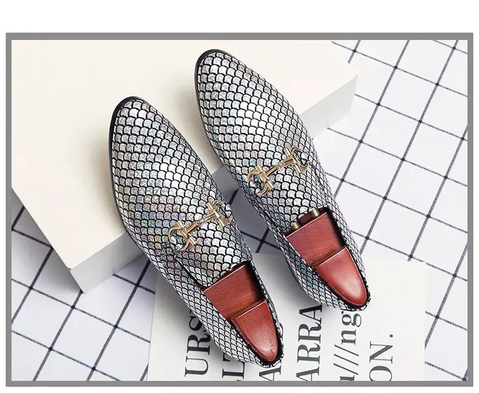 

Men's Handmade Fish Scale Metal Decorative Set Wear Retro Classic Trend Fashion Business Casual Shoes Fashion Shoes KA002