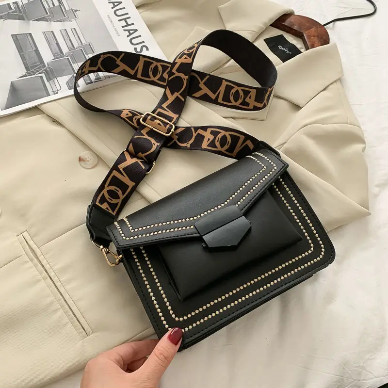 

New Women Wide Shoulder Strap Messenger Bag High Temperament Women Fashion Shoulder Bag Wild Embroidery Thread Messenger Bag