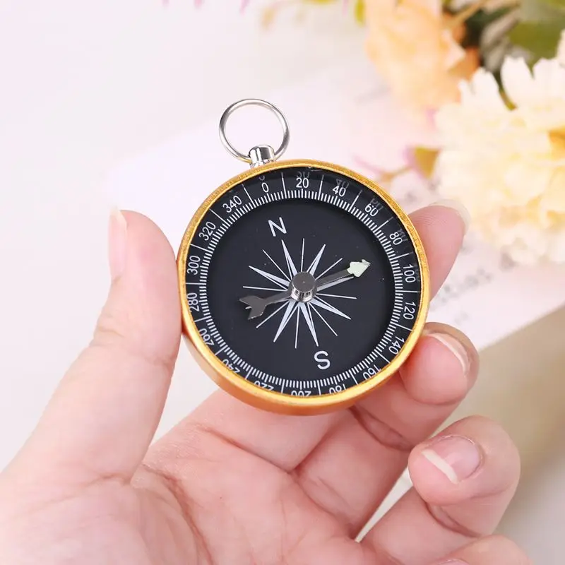 

10 Sets Compass Pendant with Tags Wedding Birthday Favors Travel Souvenir Gift