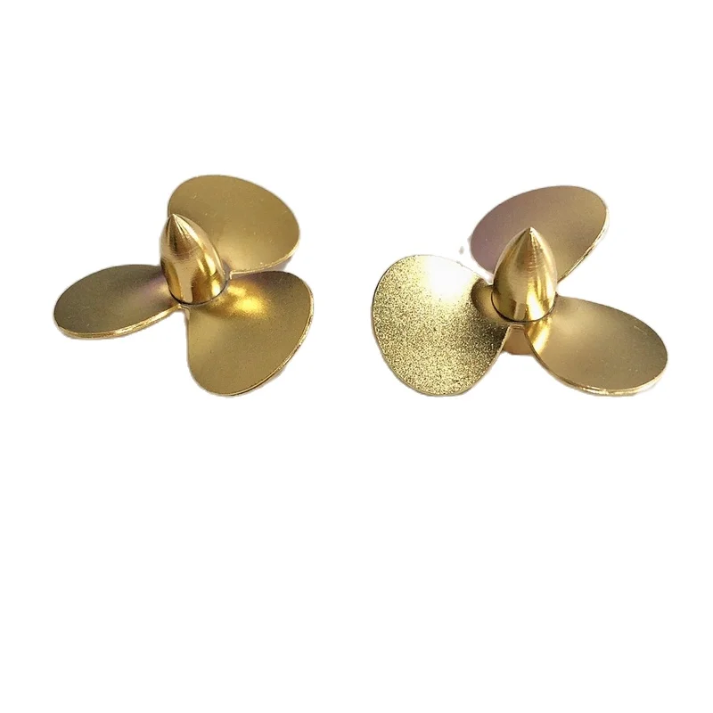 модель электрической лодки