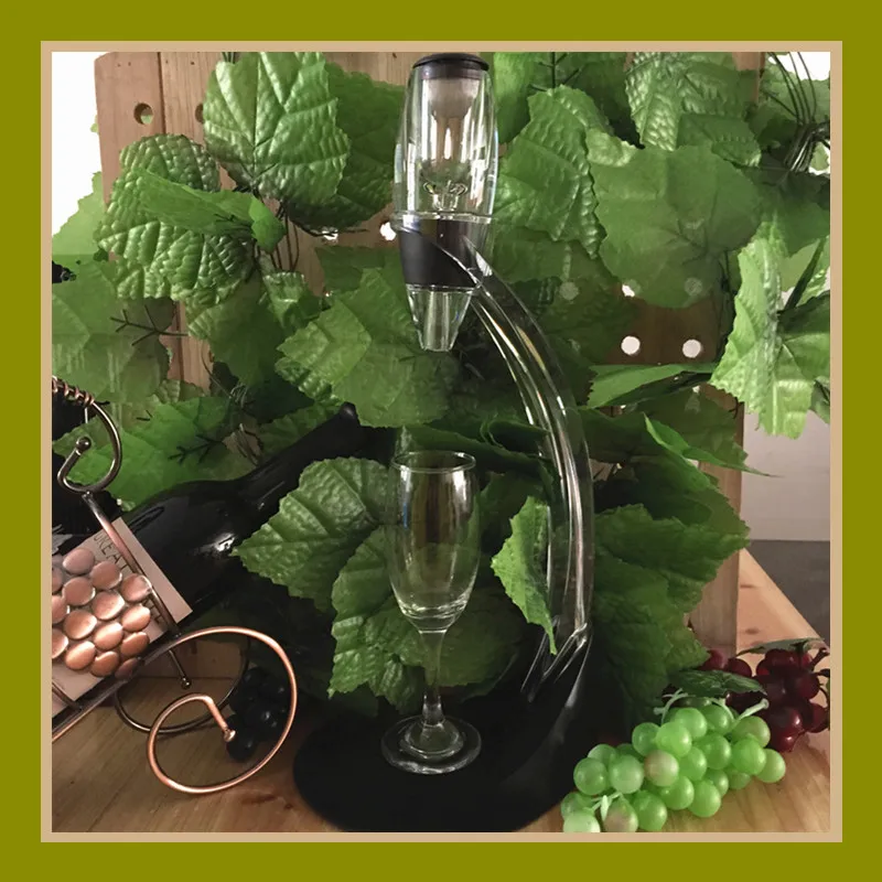 Wine Plastic Pourer Acrylic Mini Decanter Red Wine Aerator Magic Decanter Red Wine Barware Wine Separator Bar Supplies AT124