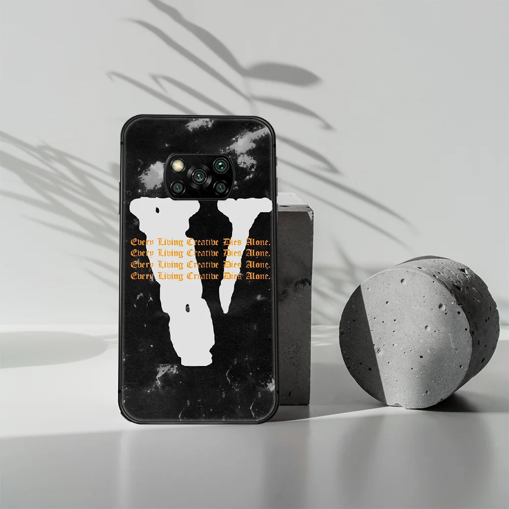 

Fashion luxury brand Phone case Cover Hull For Xiaomi Mi A2 A3 8 9 9T Note 10 Se Lite Pro black Funda Painting Shell Silicone