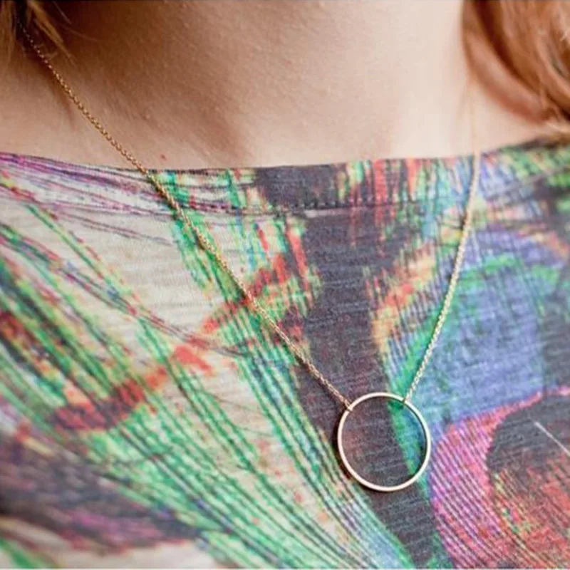 

Fashion Necklace Temperament Circle Pendant Clavicle Chain Ladies Jewelry Accessories