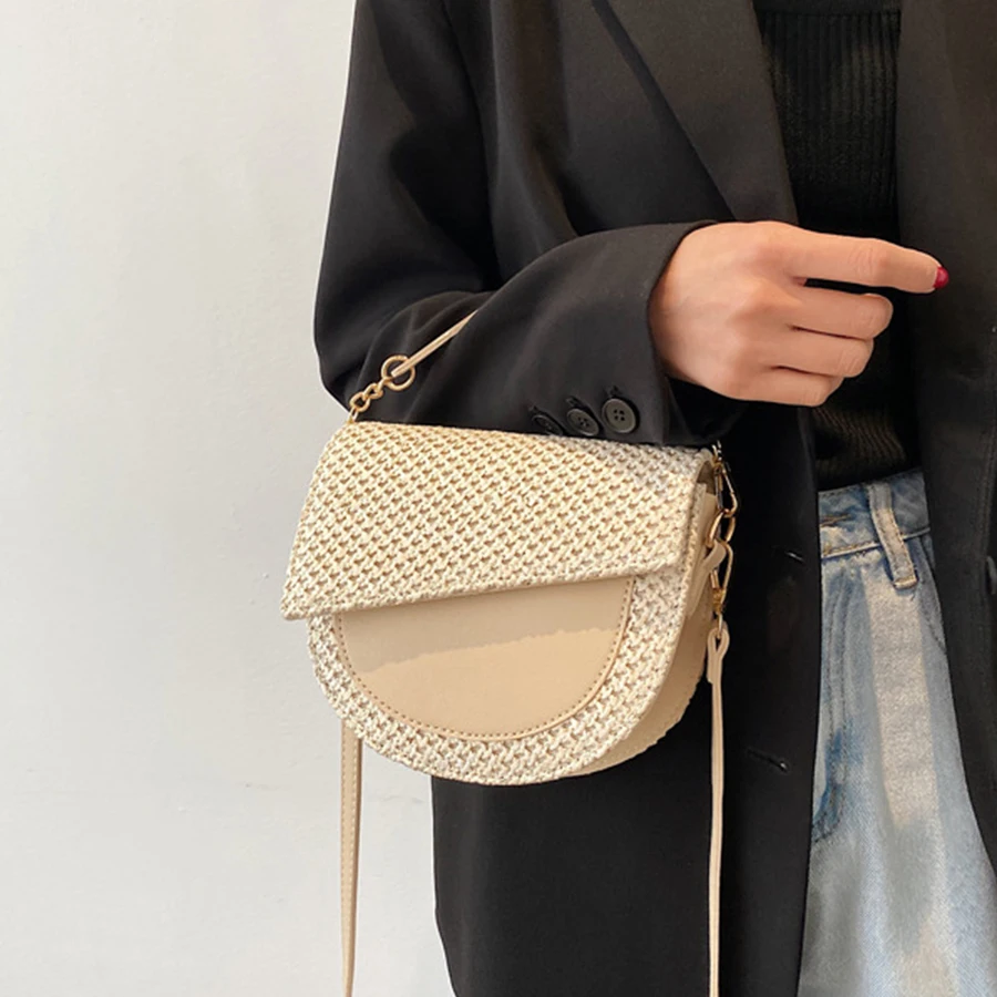 

2021 Straw Wovenshoulder Bag PU Leather Splicing Women Crossbody Bags Fashion Women's Small Saddle Bag Flap Design Handbag Purse