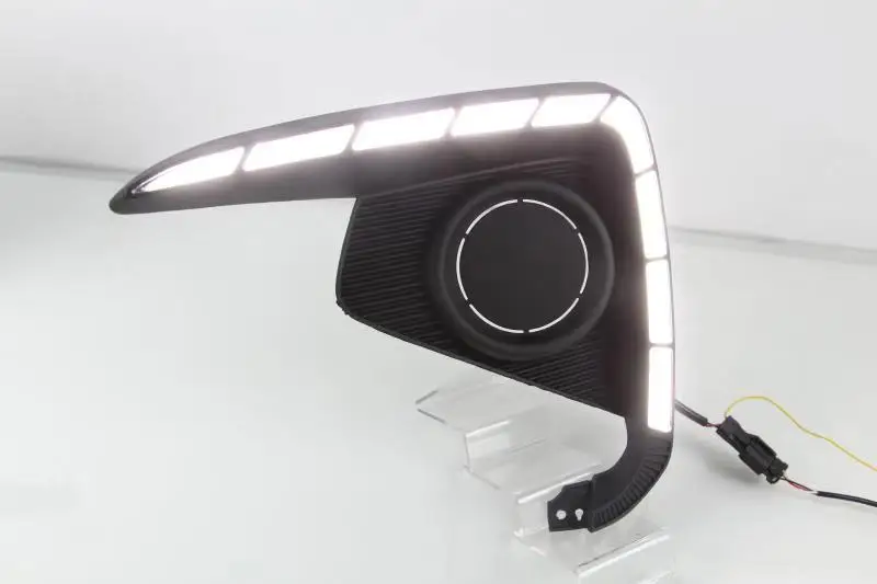 

eOsuns led drl daytime running light for Suzuki ertiga with Dynamic moving yellow turn signal