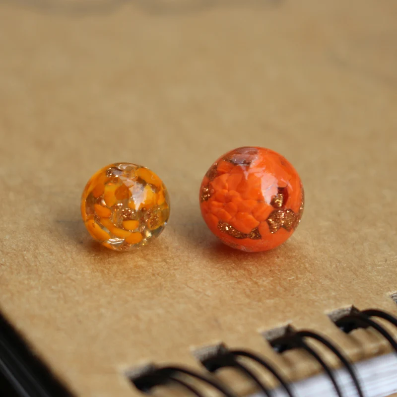 Бусины стеклянные круглые с золотом для изготовления ювелирных изделий