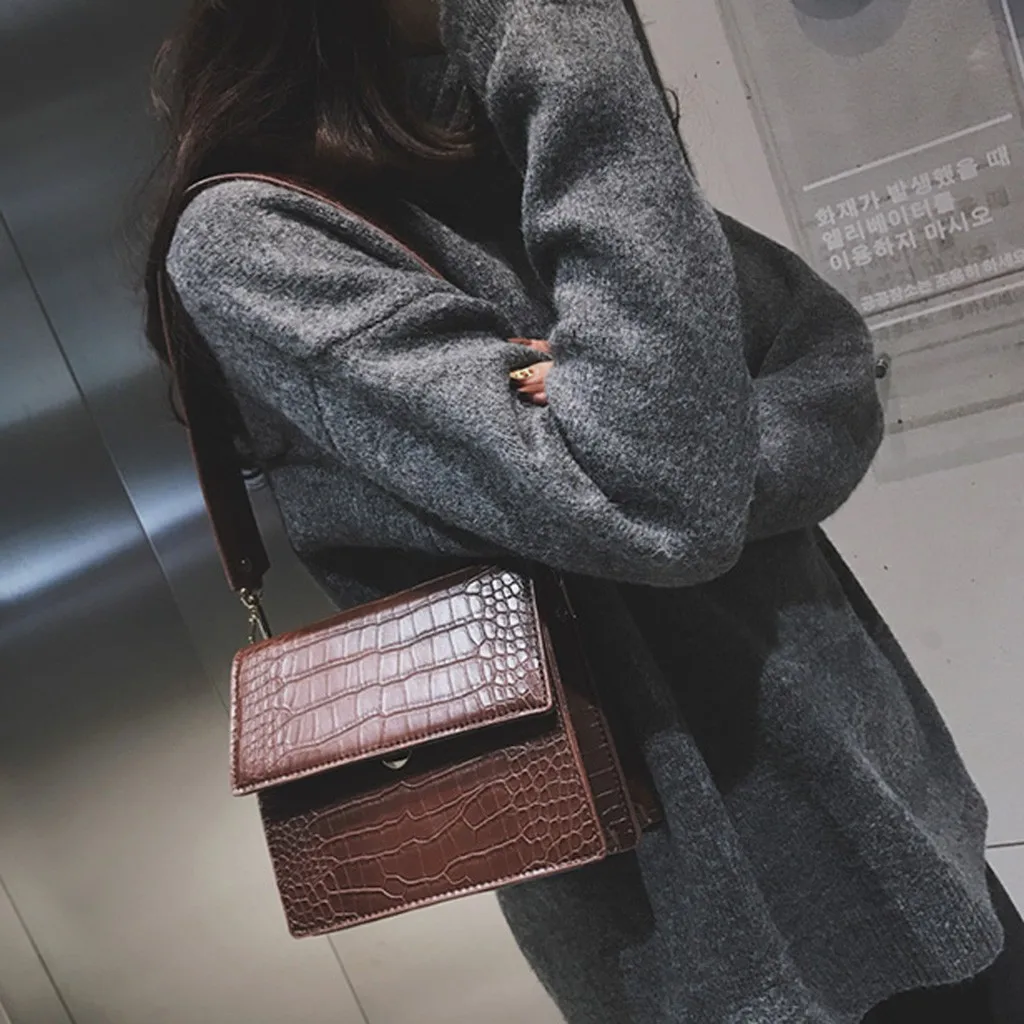 

Women Solid Color Trend Large Capacity Casual Wild Shoulder Crossbody Messenger Bag Bolsas Femininas Sac A Main Femme 20x10x16cm