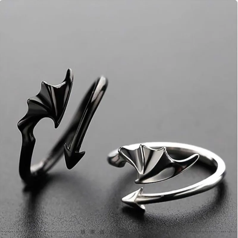 

Punk Style Angel Devil Wing Couple Rings Simple Design Open Men And Women Romantic Valentine's Day Halloween Party Jewelry Gift