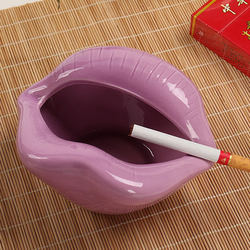 

Creative Ceramic Crafts Red Lips Woman Ash Tray Home Decoration Ornaments Portable Anti Scald Living Room Cigar Ashtray