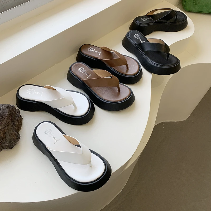 

Ladies Sandals 2021 Summer New Fashion Thick-soled Flip Flop Sandals Casual Beach Shoes