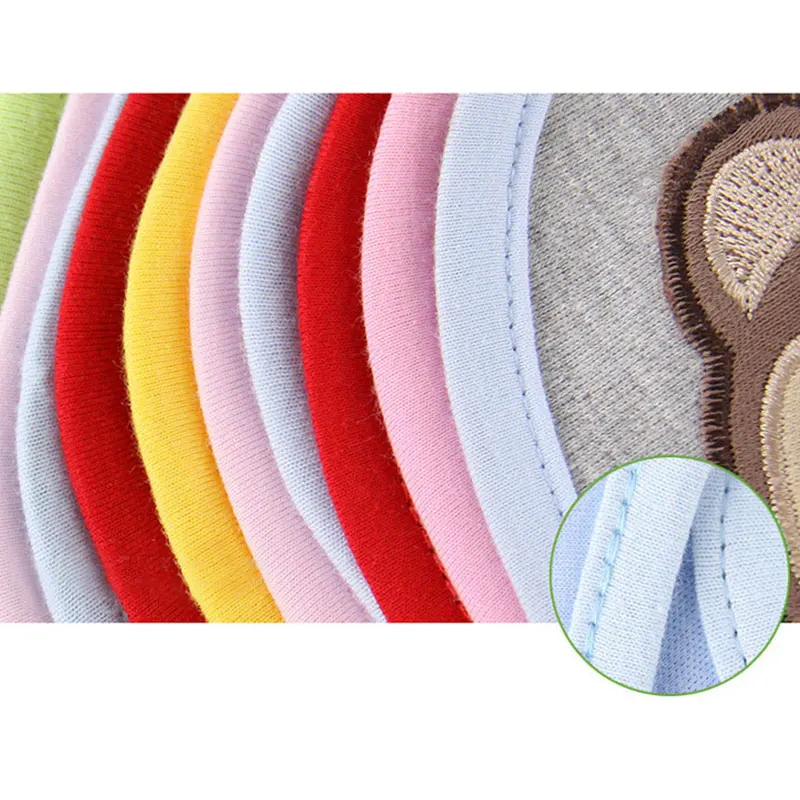 

1PC New Baby Bibs Cartoon Printed Infant Feeding Scarf Bib Waterproof Newborn Collar Bib for Kids Feeding Supplies