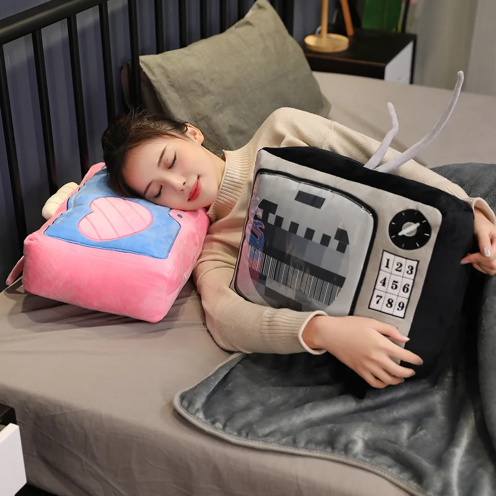 Забавная плюшевая подушка традиционная для телевизора | Игрушки и хобби