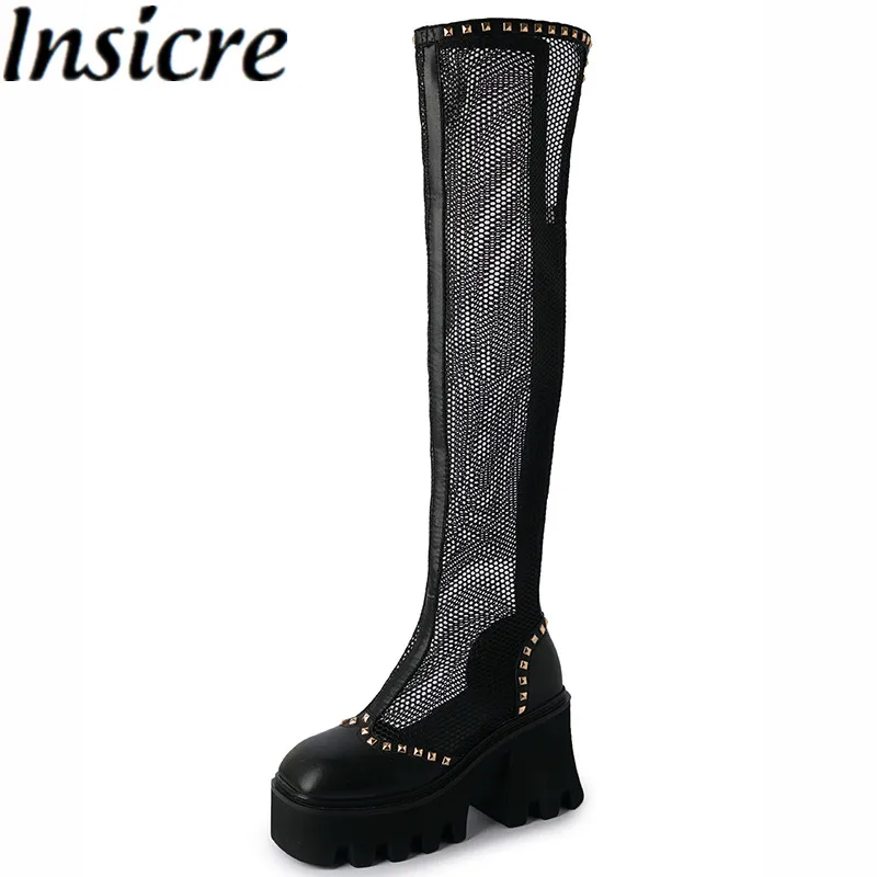 

Insicre 2021 летние сетчатые Панк Сапоги выше колена сапоги из натуральной кожи; Высокий толстый каблук на платформе, на толстой подошве, с заклепками, вечерние туфли