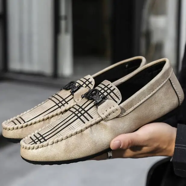 

men shoes designer sneakers men кроссовки мужские zapatillas hombre casual loafers leather Doug shoes chaussure homme sapato