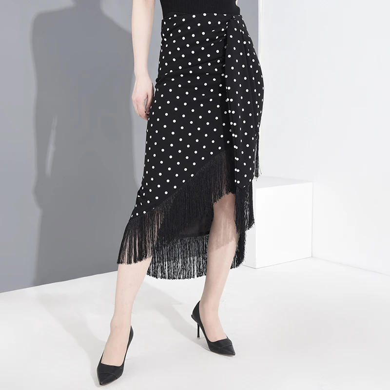 Женская Асимметричная юбка с кисточками DEAT весна-лето 2020 | одежда