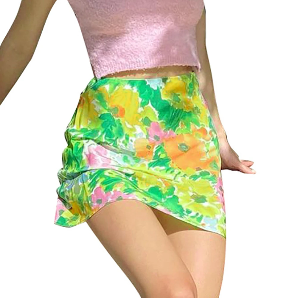 

Женская юбка-карандаш трапециевидного силуэта с высокой талией