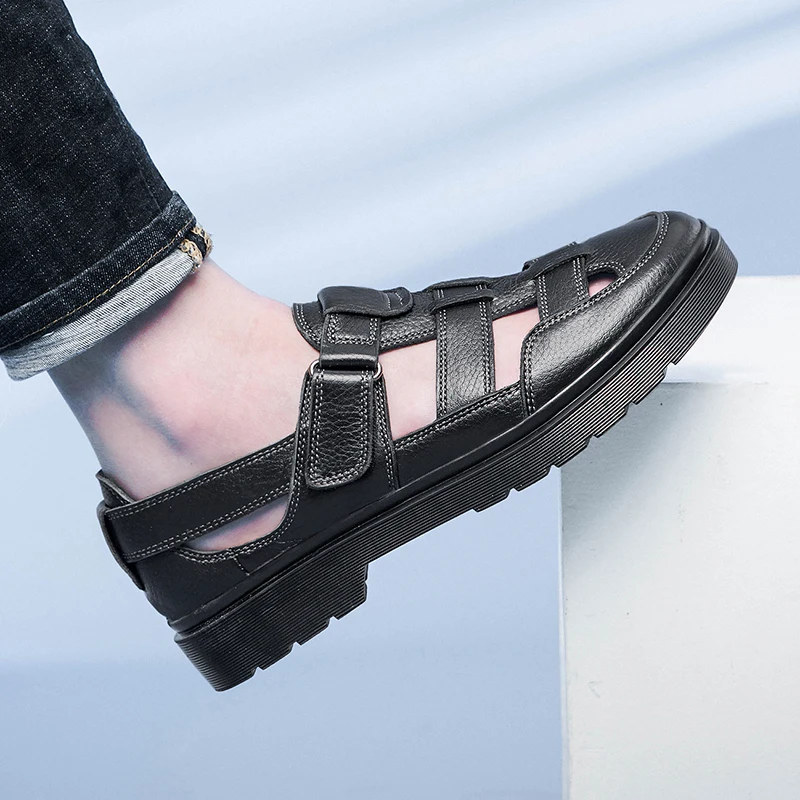 

Genuine Leather Men's Sandals outdoor fashion Retro Rome Shoes Men breathable Summer Classics Footwear Male Beach Shoes
