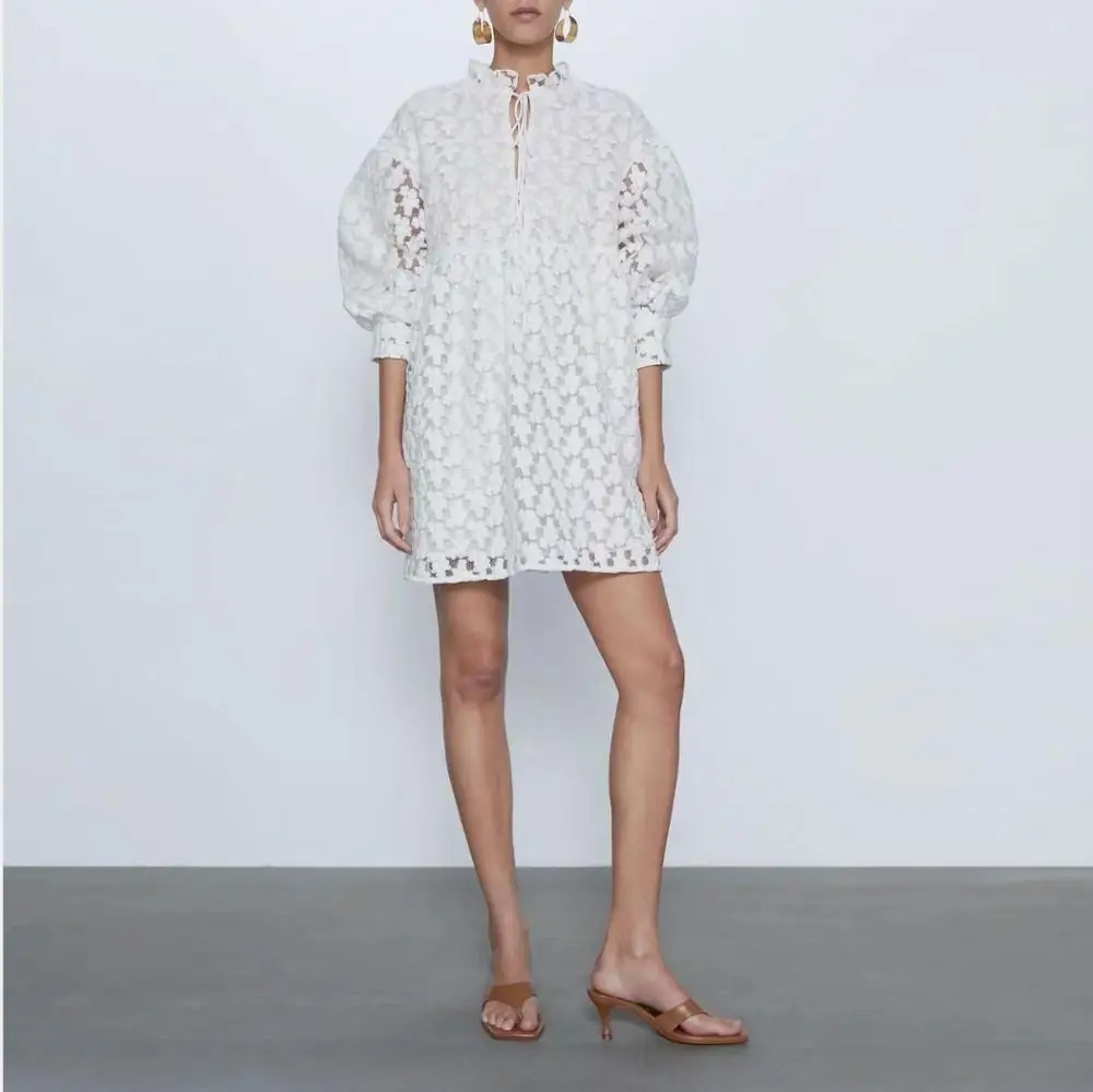 Новинка женское летнее платье белое элегантное Полупрозрачное с вышивкой