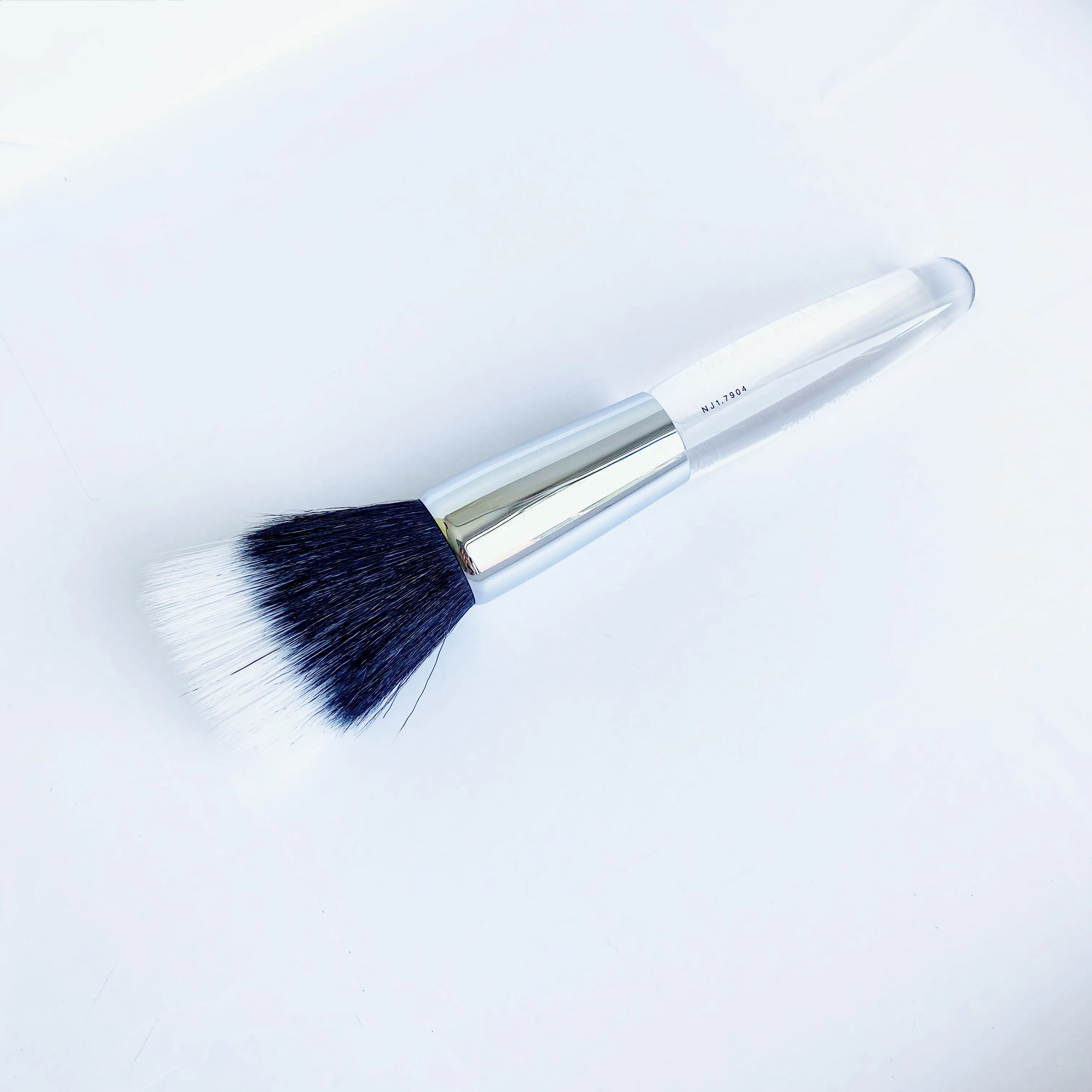 TME-SERIES Mistake Proof Sheer Application Brush - Dual-Fibre Stippling Face Foundation Brush Beauty Makeup blender tool
TME-SERIES Mistake Proof Sheer Application Brush - Dual-Fibre Stippling Face Foundation Brush Beauty Makeup blender tool