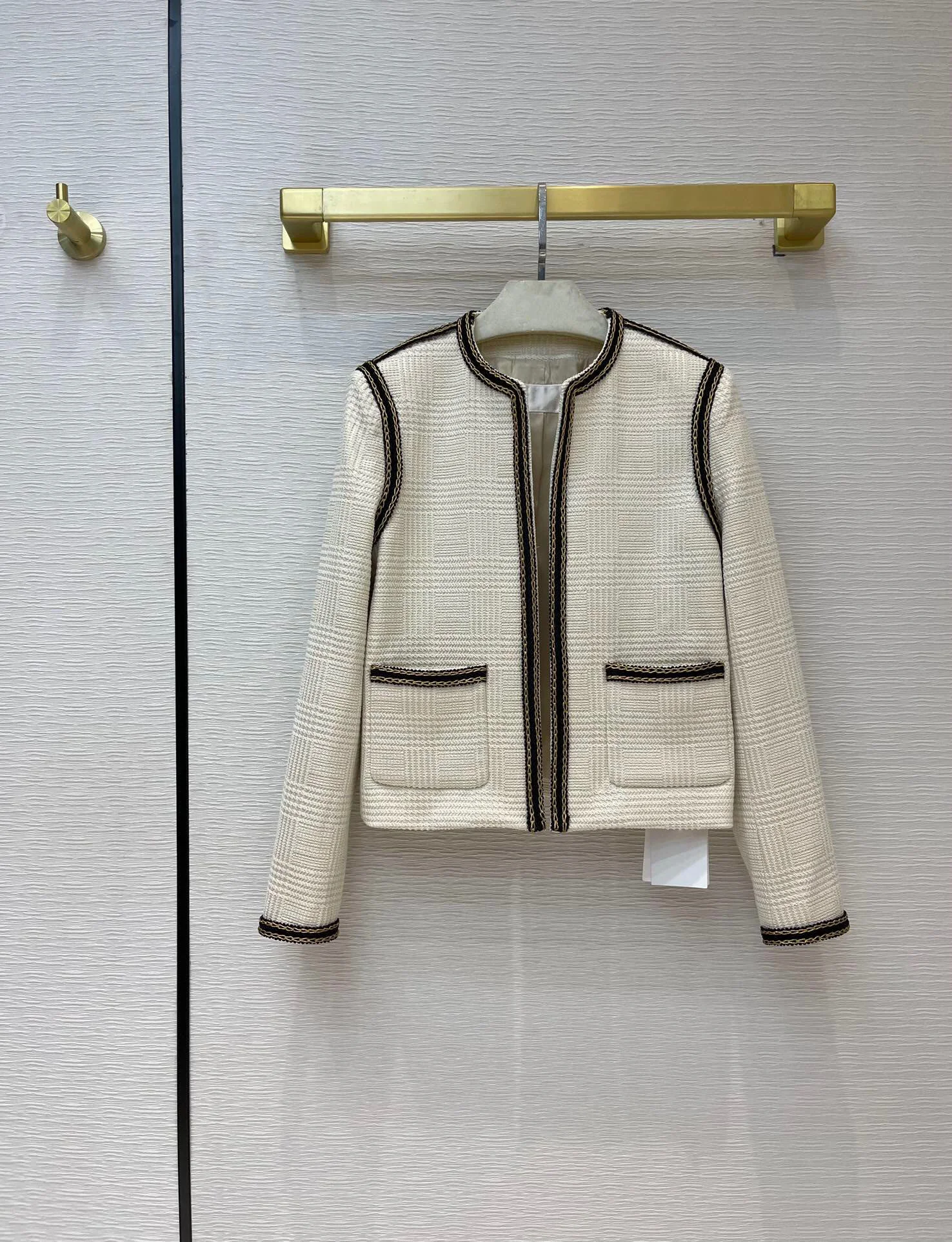 

Luxury 2021 High-End Spring Autumn Brand New Design Plaid Gold Wire Weaving Stitching Wool Mohair Jacket For Women Tops 33230