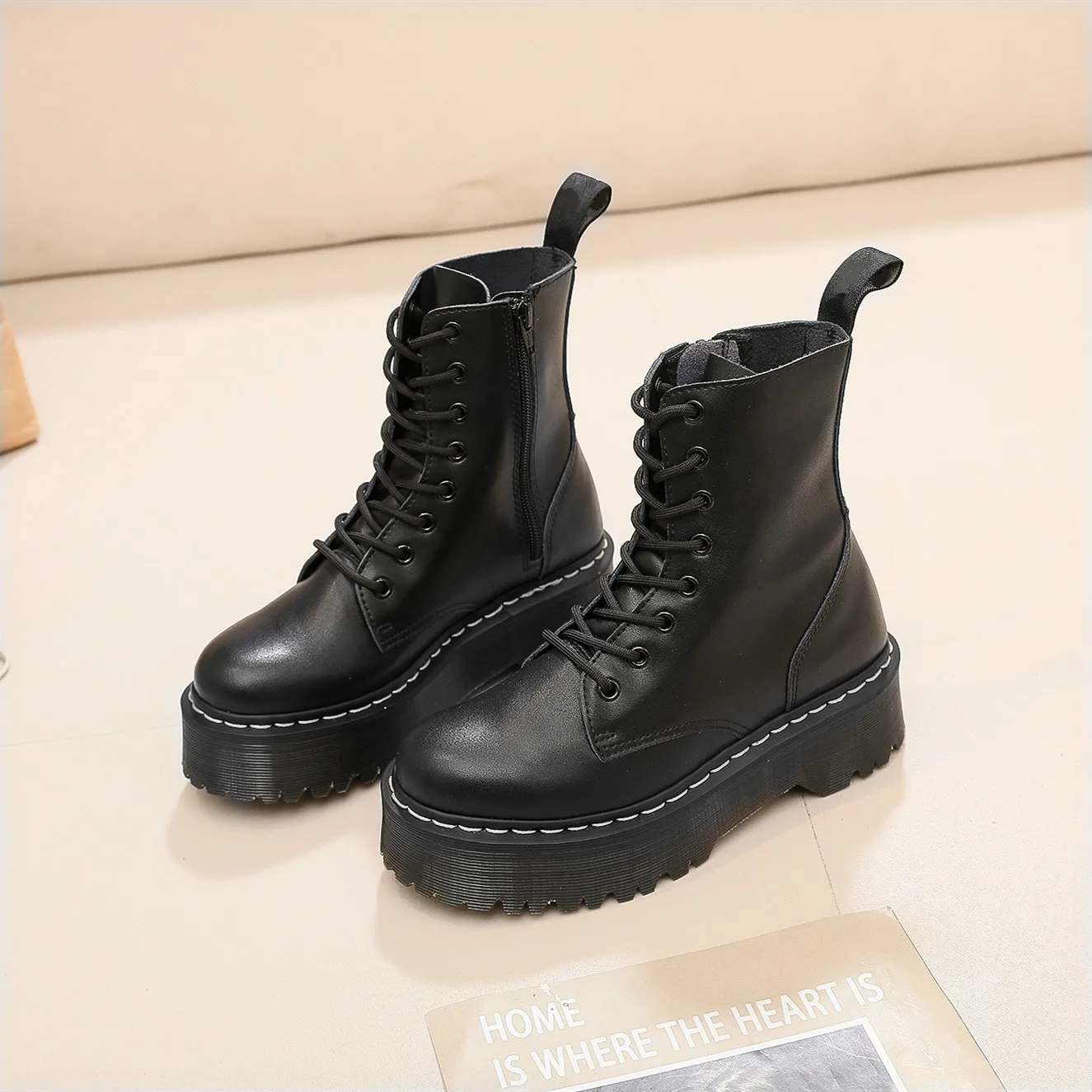 

Genuine Leather Marten Boots for Women Ladies Ankle Platform Lining Female Booties Shoes Woman Casual Chunky Sneakers Hot Sale
