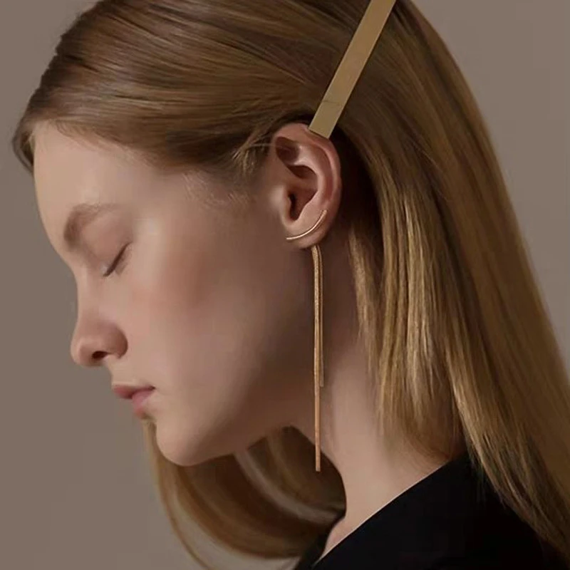

New Stud Earrings Bar Long Thread Tassel Dnagle Earrings Glossy Arc Geometric Earrings Women Gold Silver Statement Stud Earrings