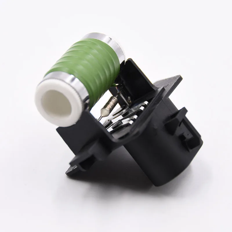 Воздуходувка резистора для ALFA ROMEO MITO FIAT 500 BRAVO Grand PUNTO / EVO Doblo FORD KA OPEL D 51799359