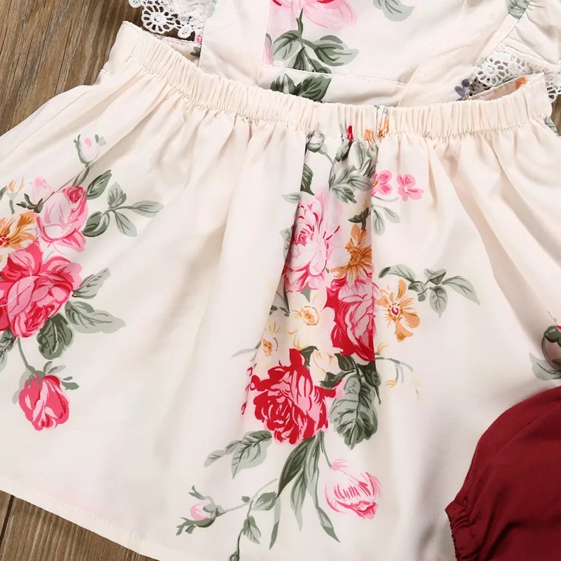 

Baby Girl Sets Cute fresh style Vest Summer Casual Flare Sleeve Cotton Tops Floral T-shirt Dress+PP Shorts+Headband Outfits Set