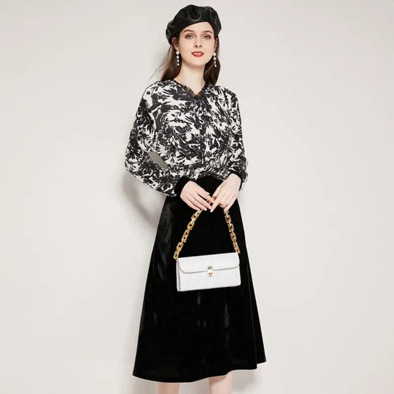 

2022 spring Autumn Stitching Print Velvet Dress Women French V-Neck Long-Sleeved High Waist Casual dress Vestidos