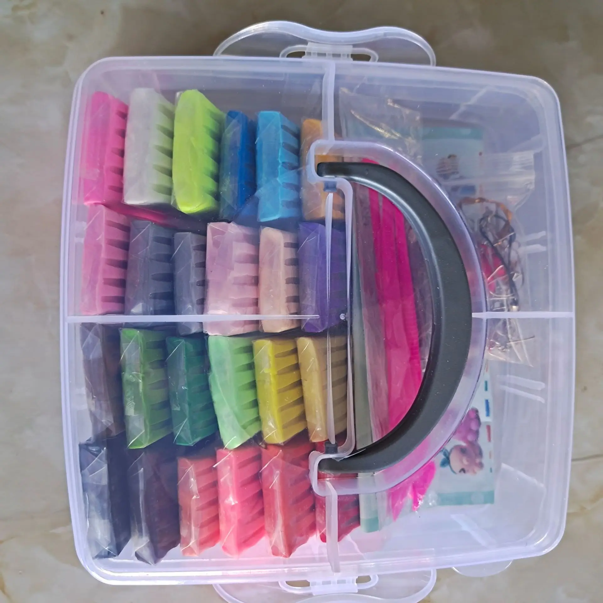 

24 Цвета мягкая глина Красочные глина трехмерная упаковочная Пластилин Портативный коробка инструментов костюмы глины и тест на воздухе мя...