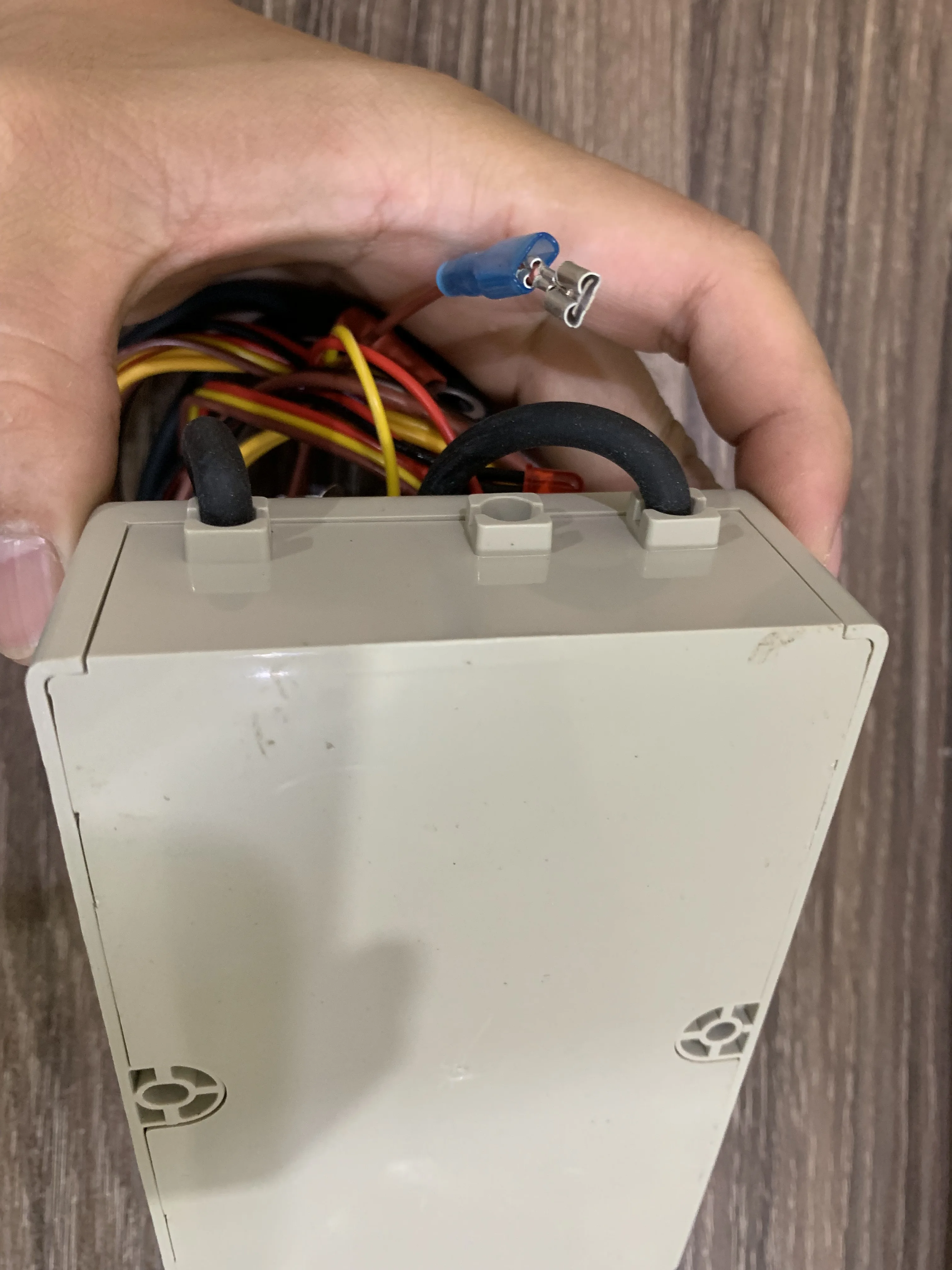 Контроллер запястья пускового механизма импульсного зажигания для духового