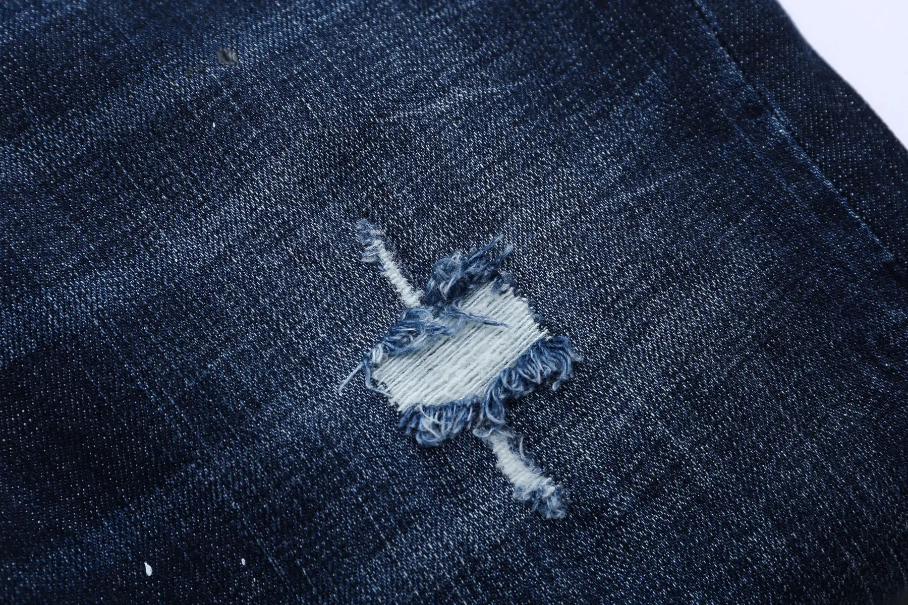 

Trend wash low waist small quality night club hole men's quality new jeans pants