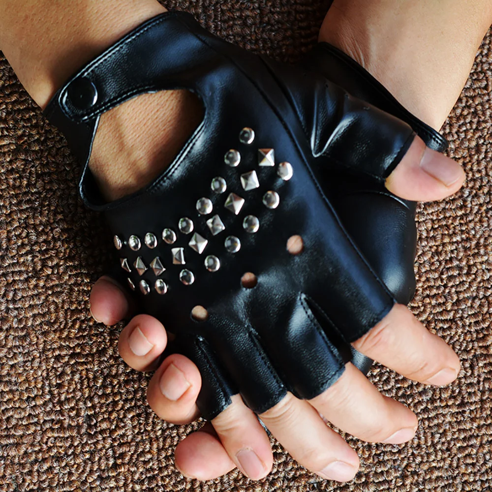 

2020 Fashion Half Finger Gloves Women Pu Leather Fingerless Driving Gloves Halloween Rivet Hollow Dancing Glove For Men