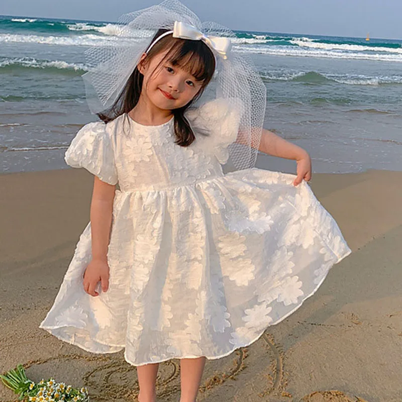 

Летняя одежда для девочек платье с большим цветком, с пышными рукавами, милое платье с аппликацией, с цветочным паттерном и белым платье при...