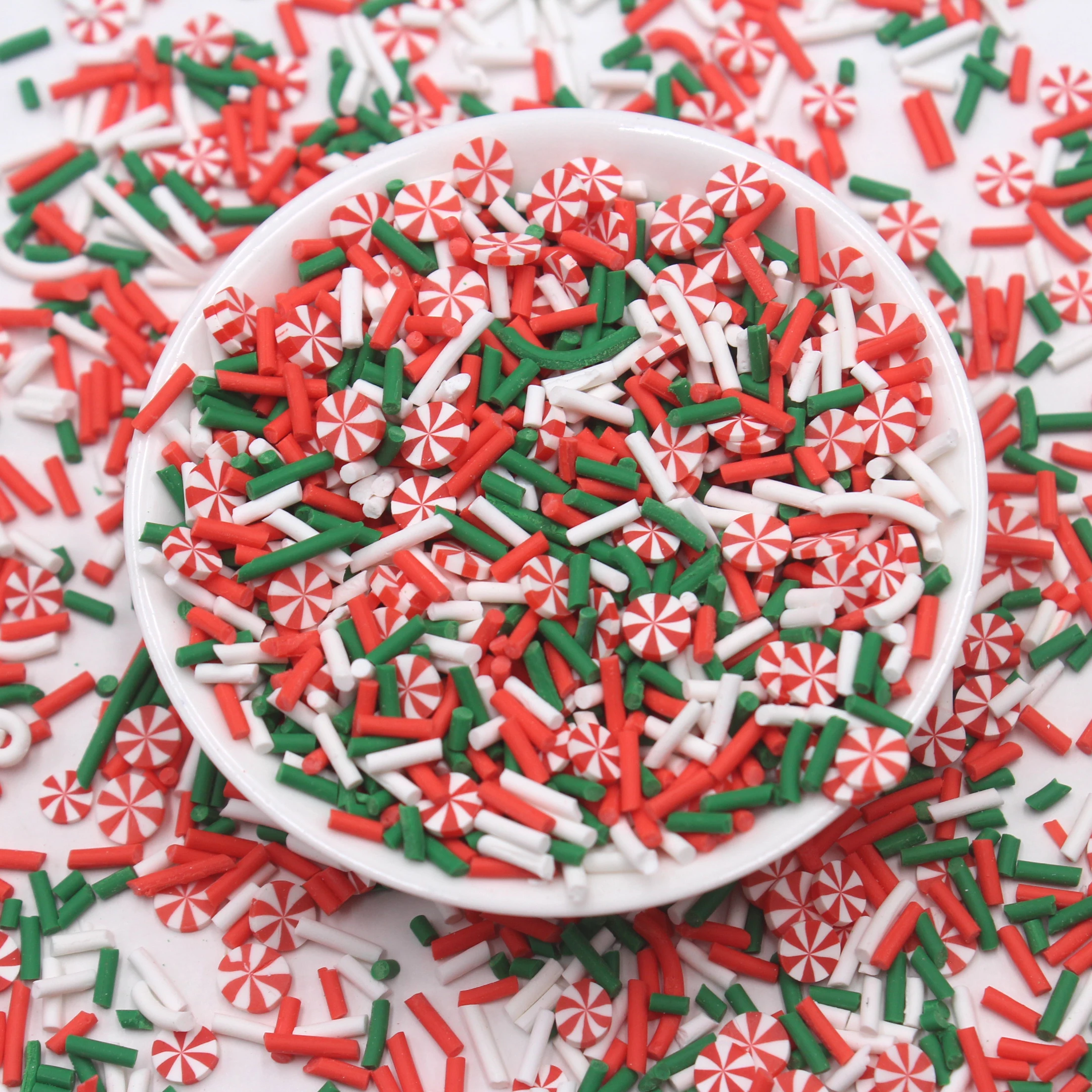 

100 г/лот 5 мм Рождественская серия конфеты смесь глины полимерные мягкие Ломтики Для DIY ремесла аксессуары для наполнения