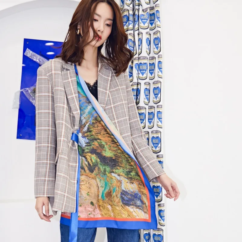 

[Fashion] Tide Autumn And Winter New Products Fashion long-sleeved Lapel Plaid Suit Jacket With Silk Scarf Female PA597