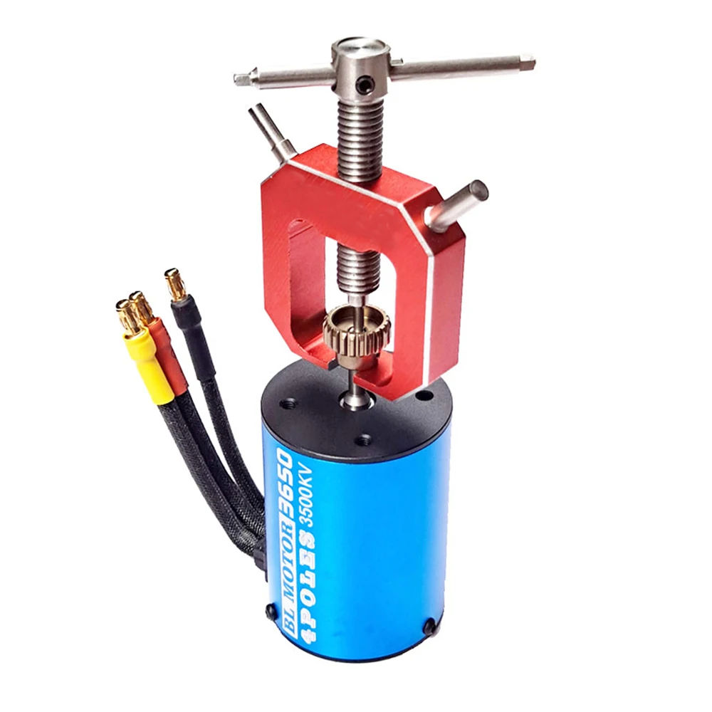 Устройство для снятия штифтов радиоуправляемого гусеничного автомобиля Rock Truck