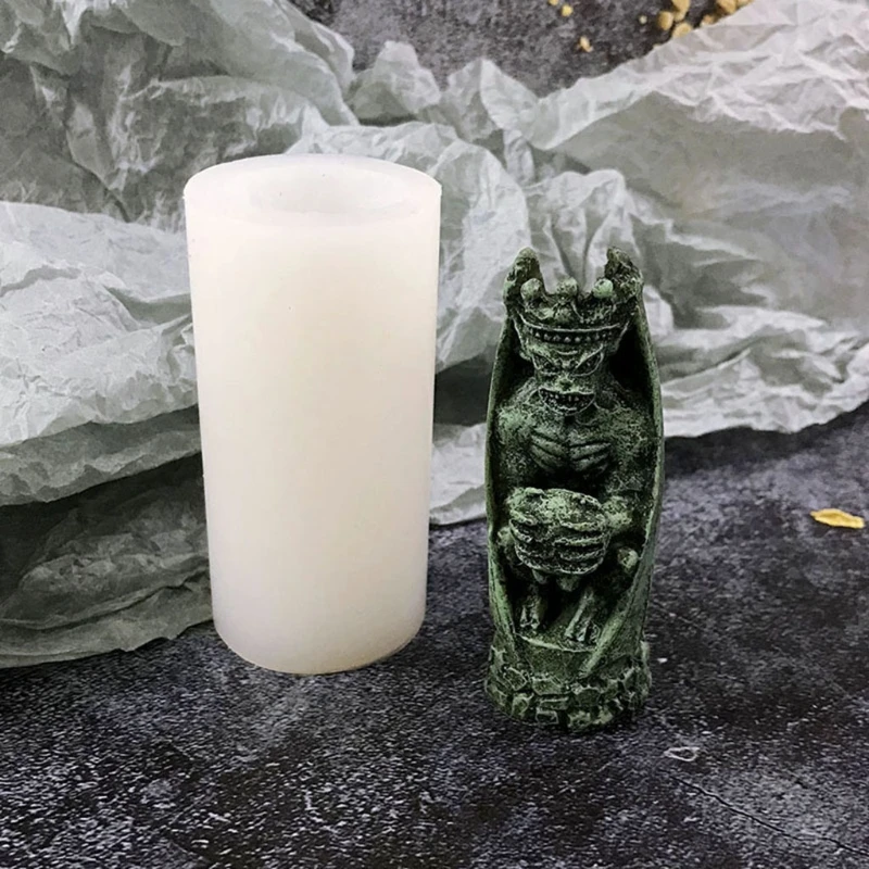 

Western Devil Bat Silicone Mold Halloween Mould Hand-made Candle DIY Craft Ornament Gypsum Aromatherapy Home Office Decorations