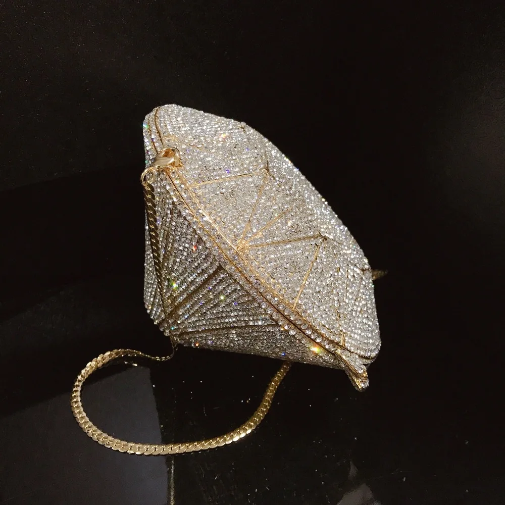 15x9CM  Three-dimensional Diamond Shaped Dinner Bag Crystal Bag Women Clutch Bag Banquet Women a5901