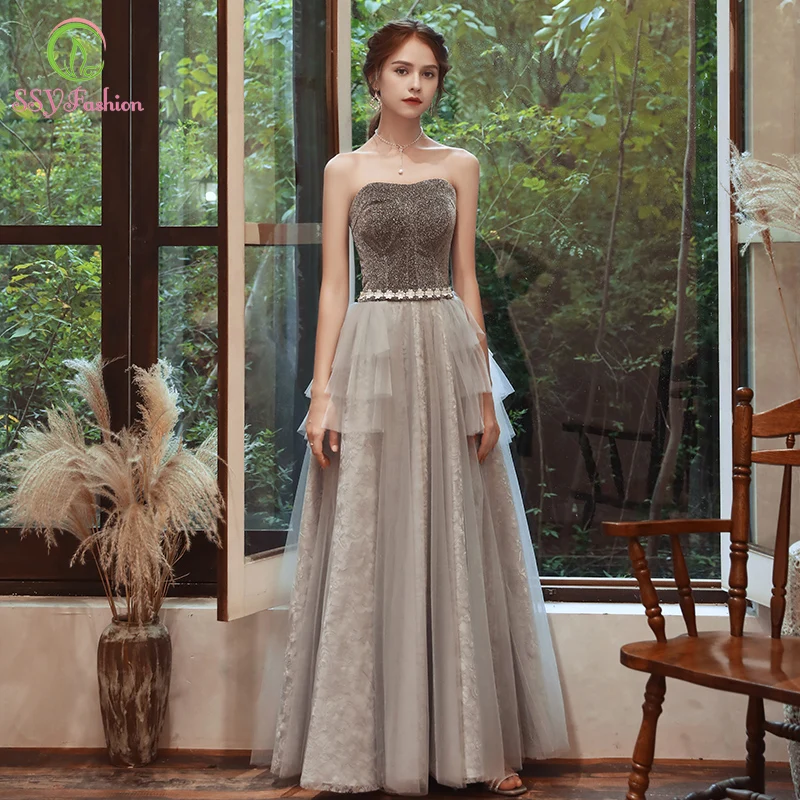 Женское вечернее платье без бретелек SSYFashion серебристо серое для банкета