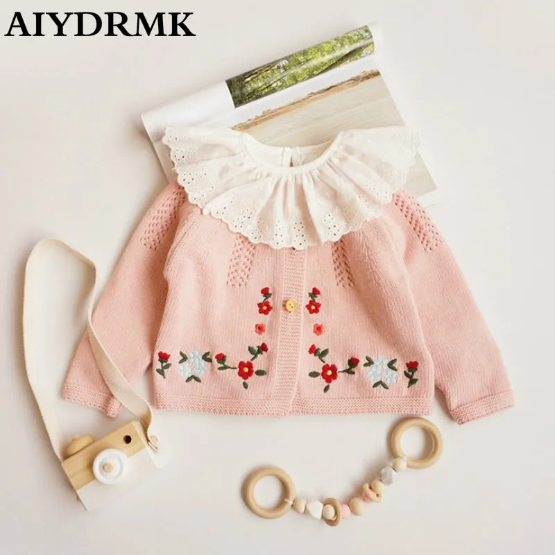 Кардиган для маленьких девочек свитер с цветочной вышивкой малышей вязаная