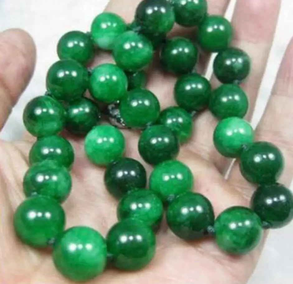 

Natural 10mm Round GREEN JADE JADEITE Gemstone NECKLACE 18INCH