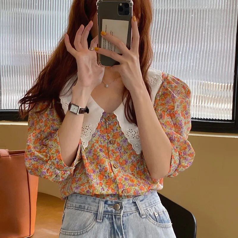 

Hzirip Retro Floral Sweet Chiffon Ladies Elegant 2020 Gentle Embroidery Doll Collar Bubble Sleeve Fashion Korean Casual Shirt