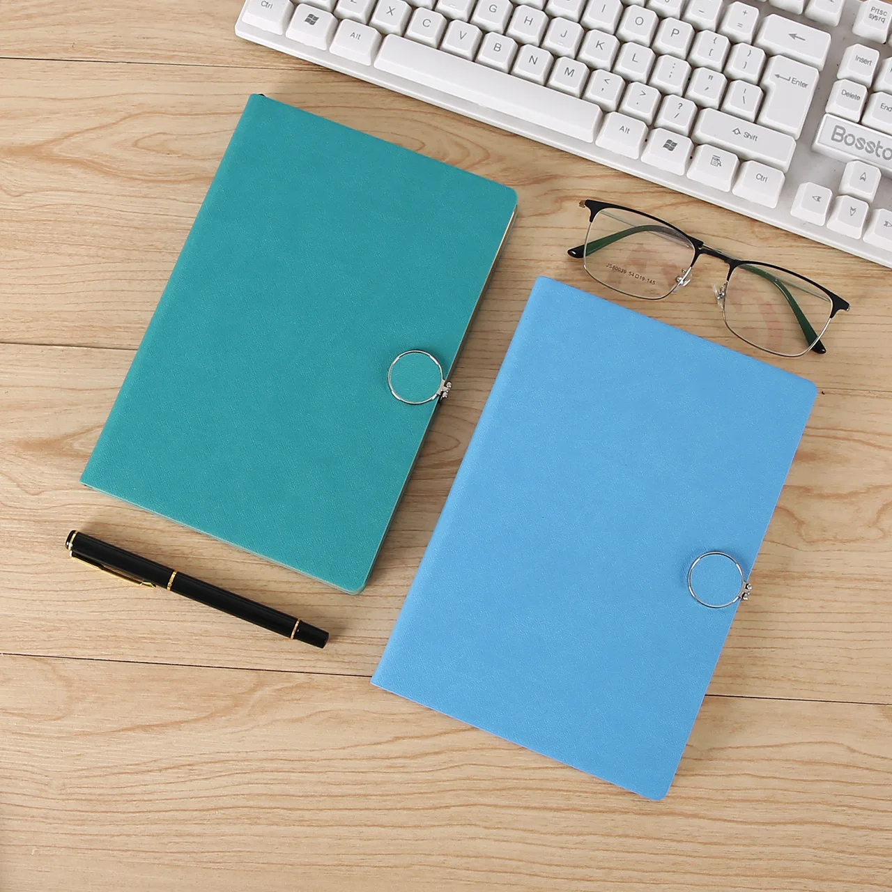 

Fashionable Personality Binding Notebook Soft Color Portable School Notebook Suitable for Learning Office Supplies