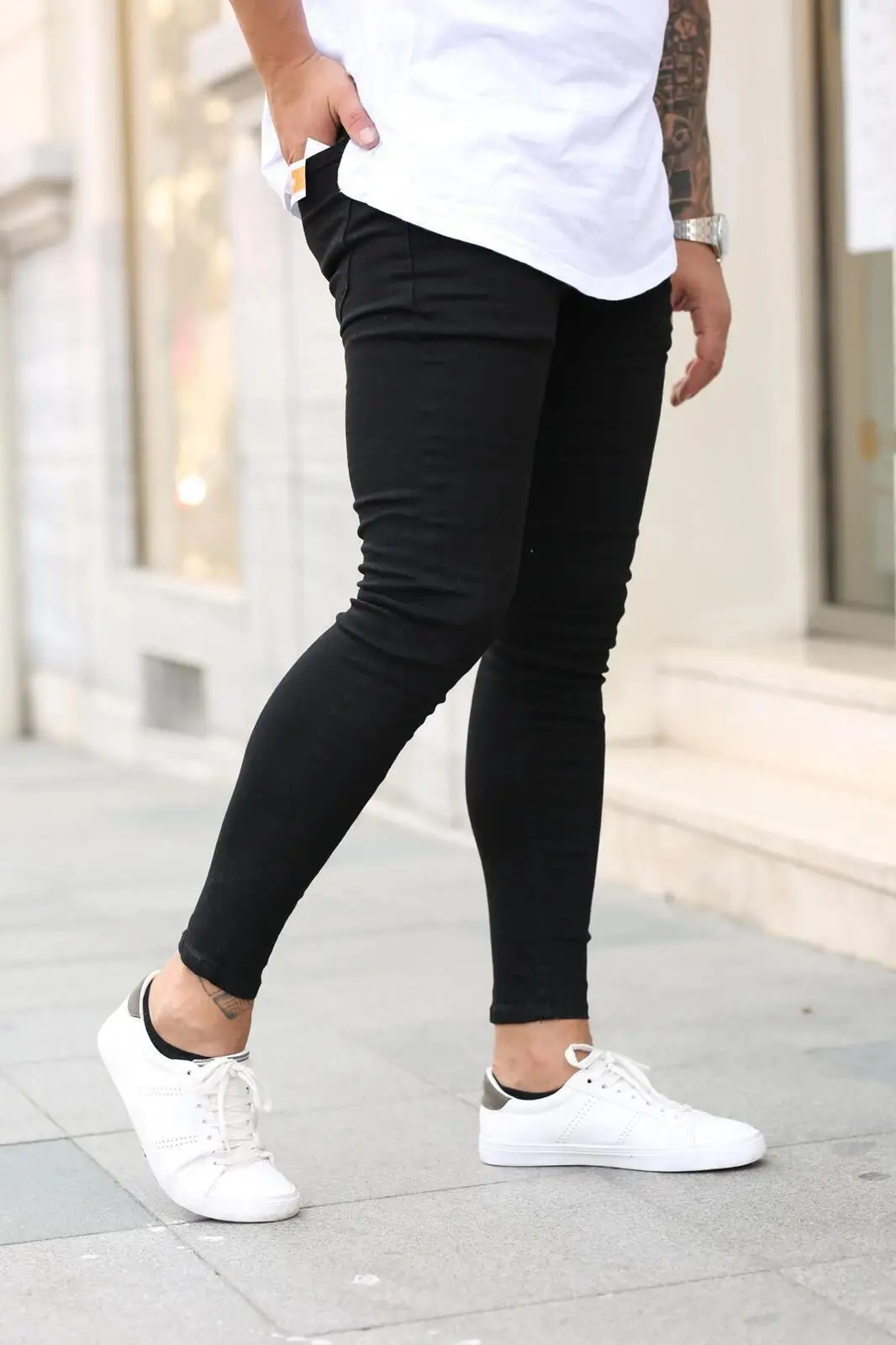 

High quality men's classic black elastic tight legged jeans