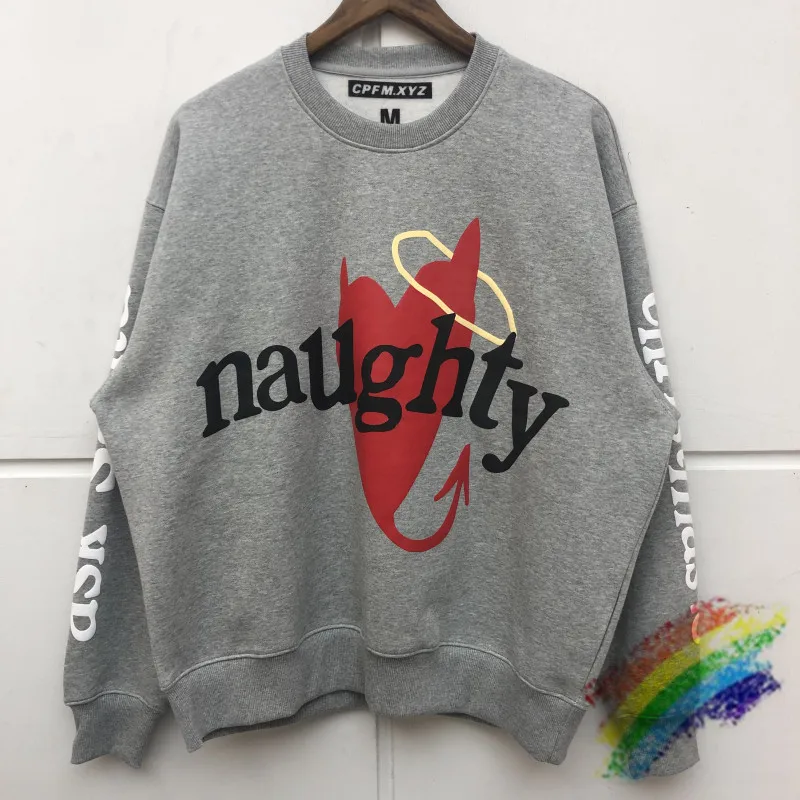 

Hoodies & Sweatshirts