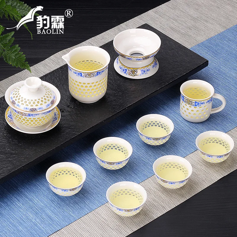 

Vintage Hollow Out Tea Cup Set Porcelain Jingdezhen Porcelain Tea Kung Fu Tea Glass Tazze Da Tea Ceramic Dining Set BZ50CB
