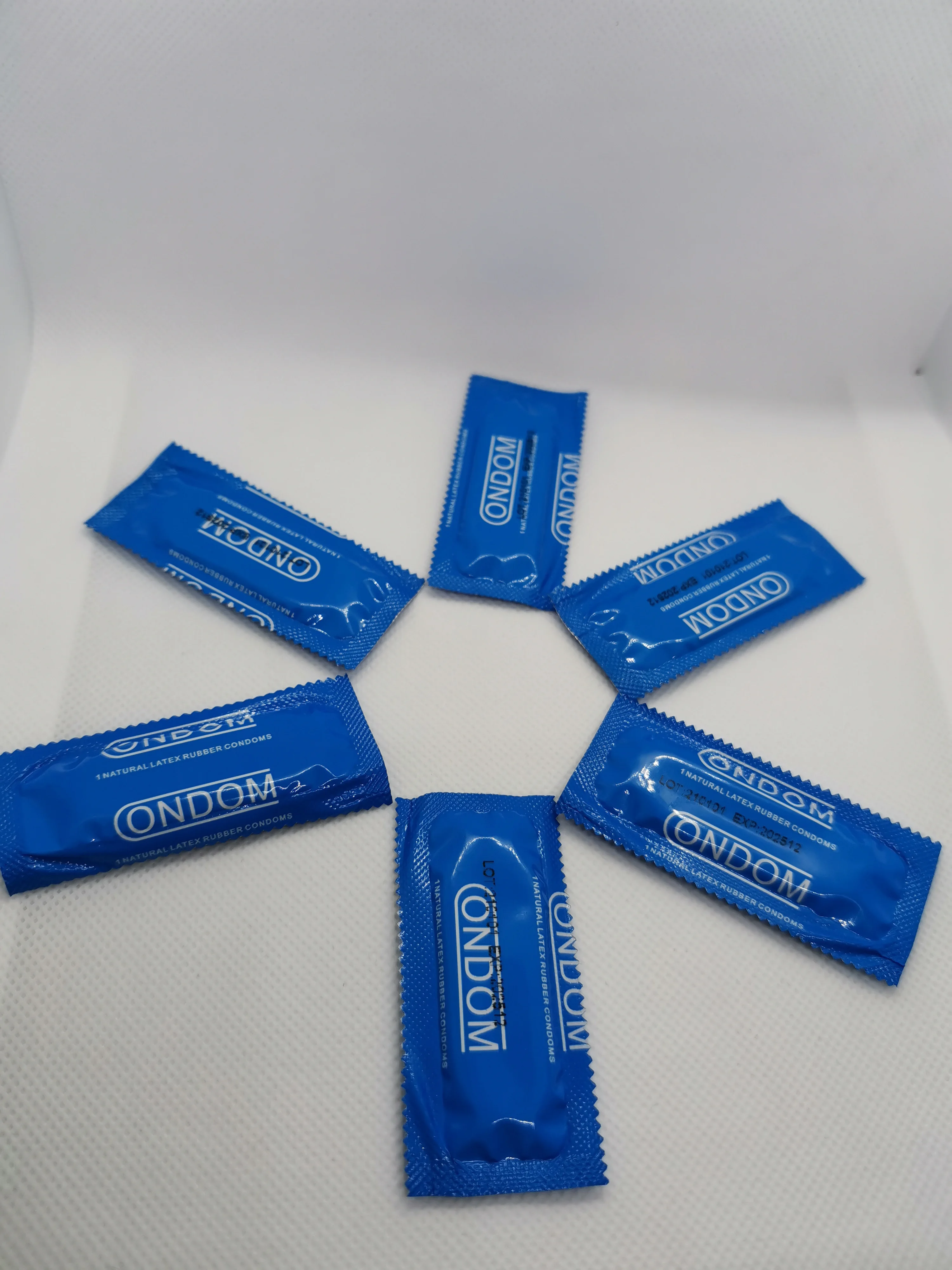 Ультратонкие презервативы 100 шт.|Презервативы| |