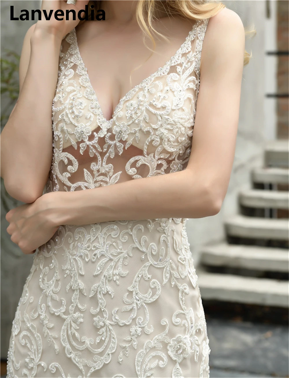 

Lanvendia Luxury Beading Lace Applique Wedding Dresses for Bride Plus Size Sexy V-neck Mermaid Bridal Gowns 2020