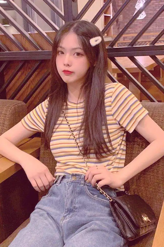 

2020 Summer Fashion T Shirt Women Woman red Tshirt sky